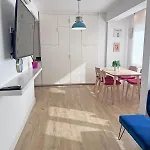Muy Centrico, Nuevo, Teletrabajo, A 300m Del Mar