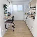 Muy Centrico, Nuevo, Teletrabajo, A 300m Del Mar Alicante