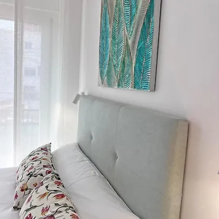 Apartament Nombre Publico: “muy Centrico, Nuevo, Teletrabajo, A 300m Del Mar” Alicante